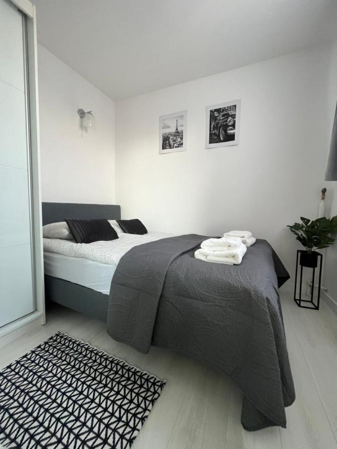Warsaw Inside Solec With Private Parking 아파트 외부 사진