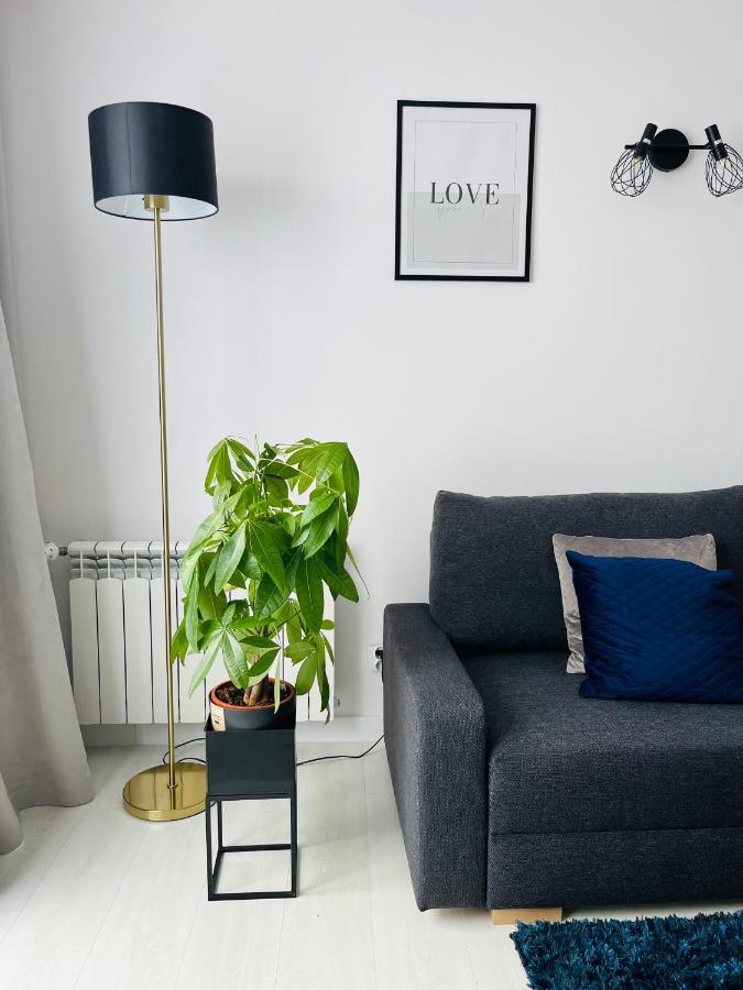 Warsaw Inside Solec With Private Parking 아파트 외부 사진